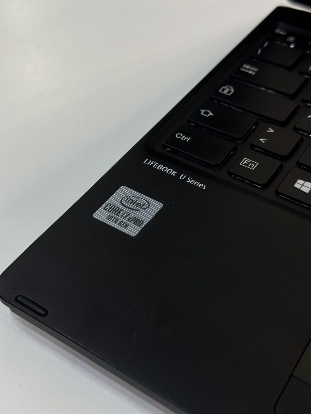 FUJITSU i7 10GEM 1TB SSD – Image 7
