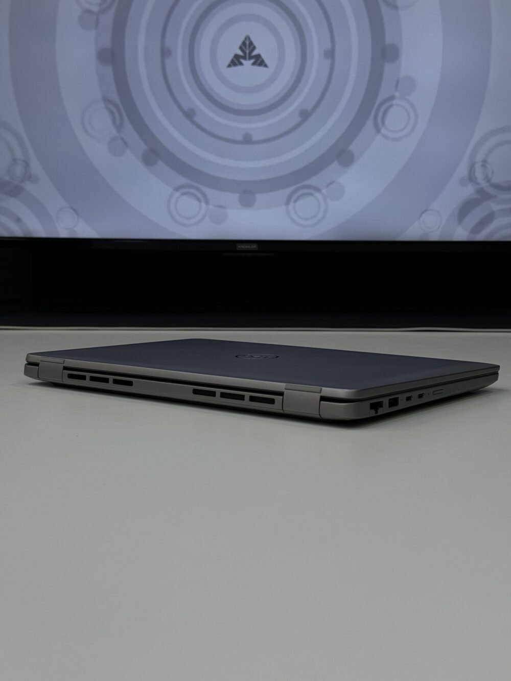 💻 Latitude 5400 – Image 12