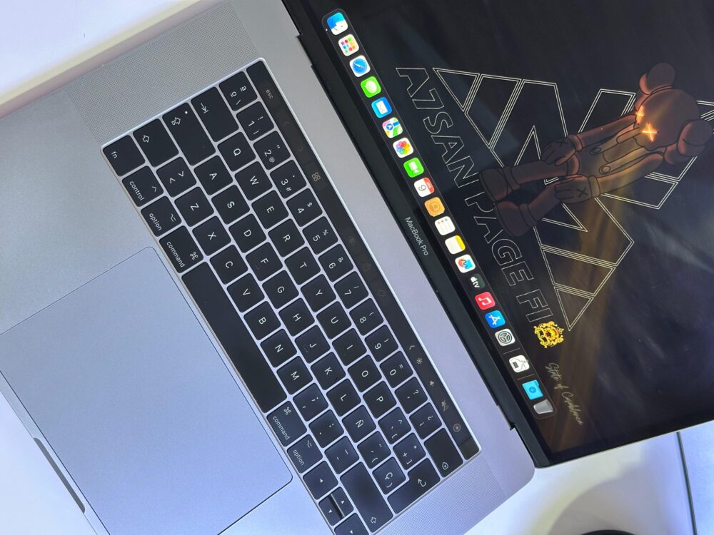 Macbook pro i7 4coeurs – Image 2