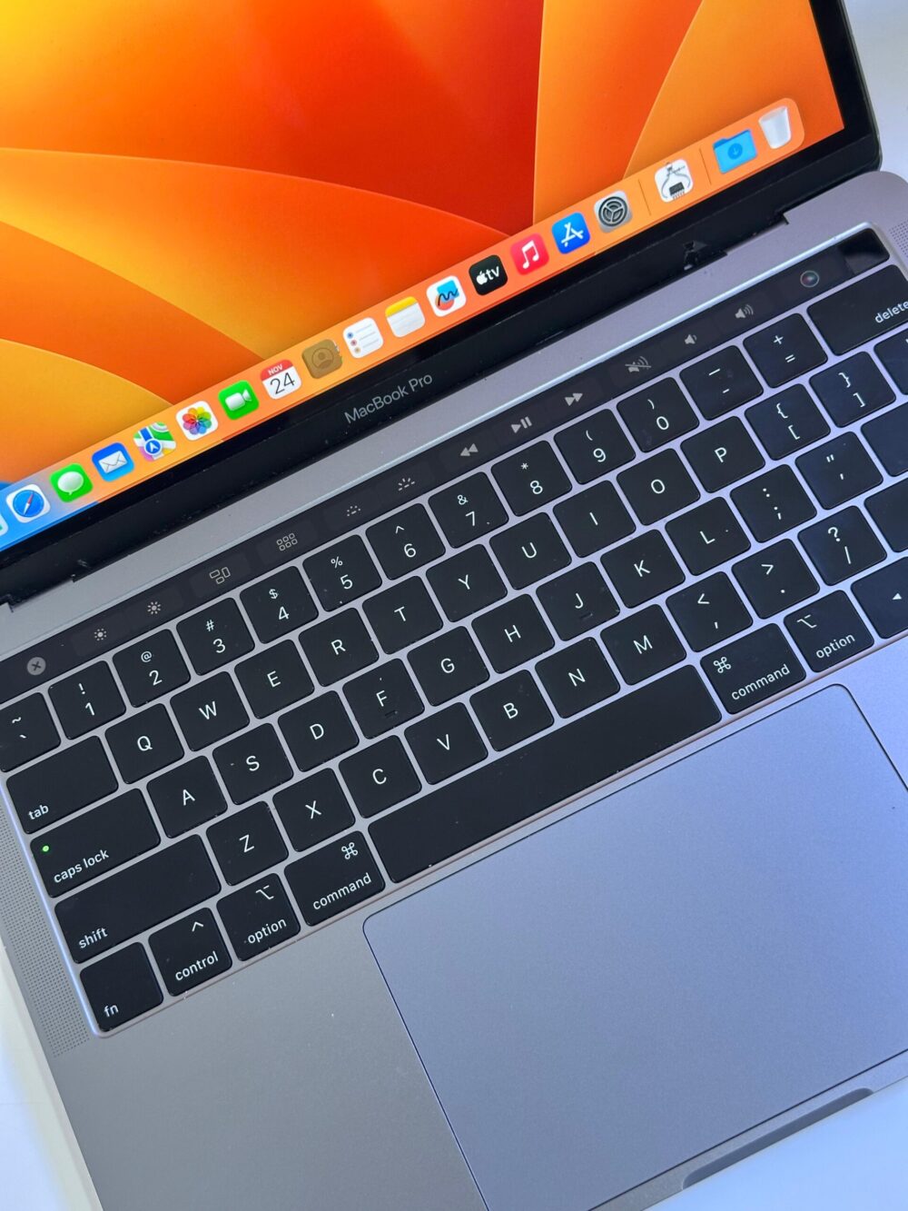 Macbook pro i5 13inch – Image 8
