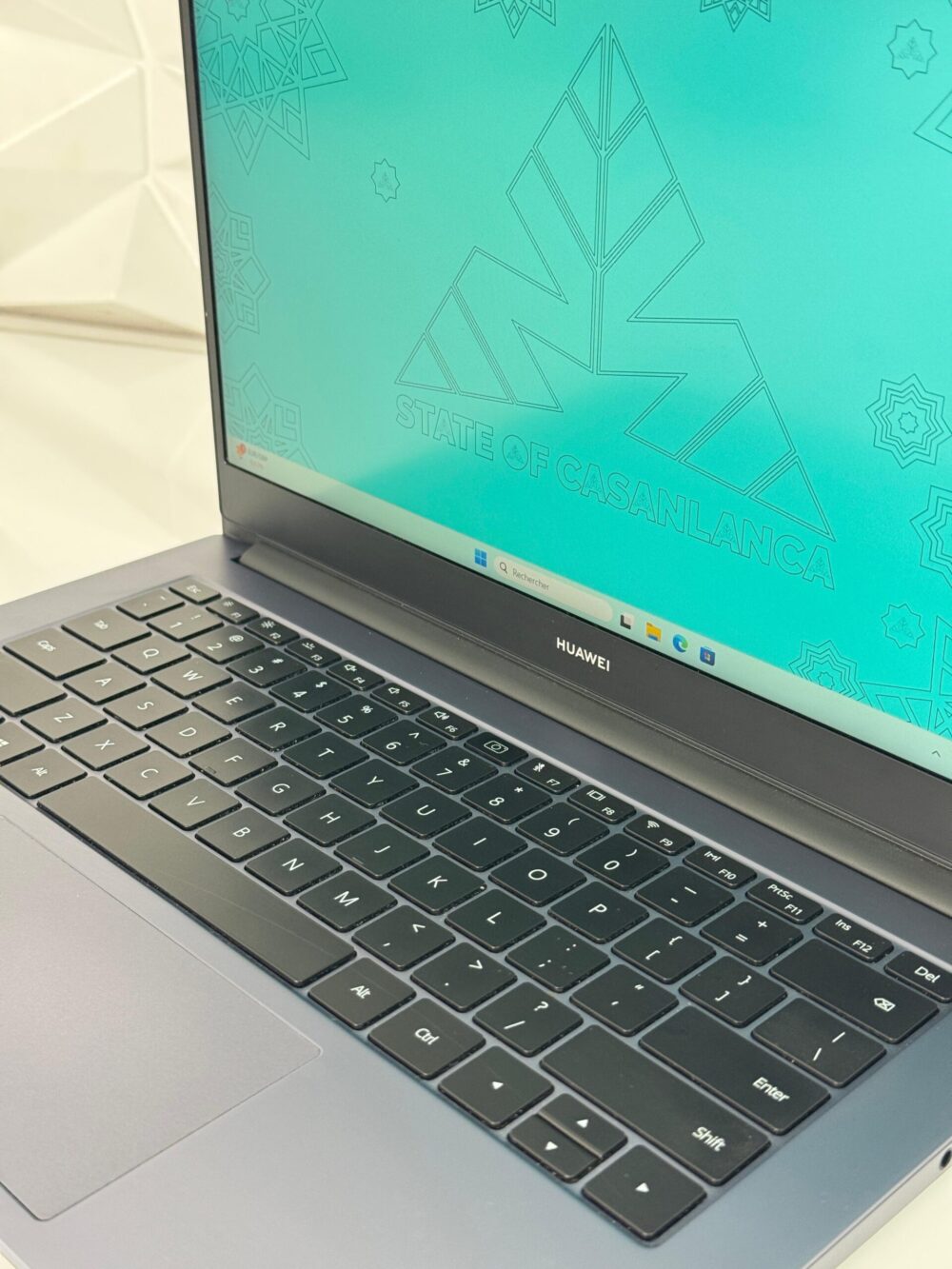 HUAWEI Ryzen 7 14inch – Image 4