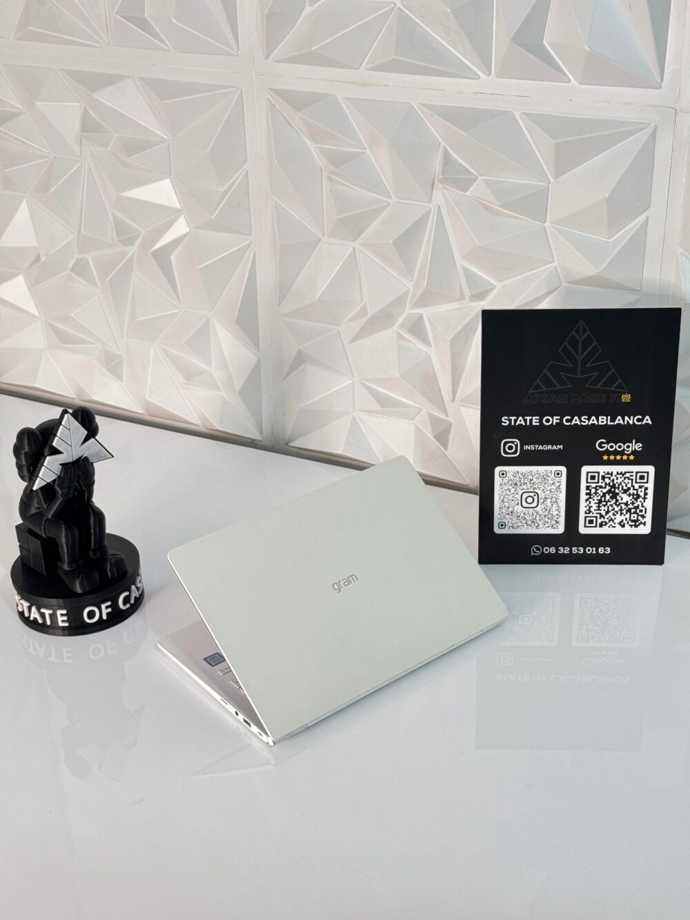 LG GRAM I5 8GEM OLED – Image 2