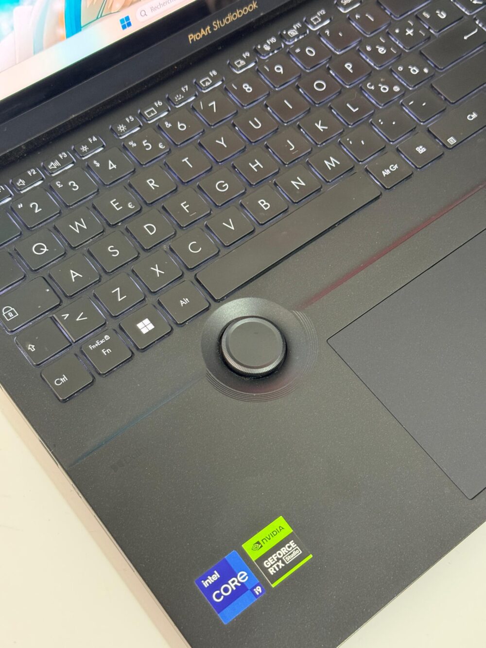 ASUS PROART Studiobook i9 13GEN – Image 10