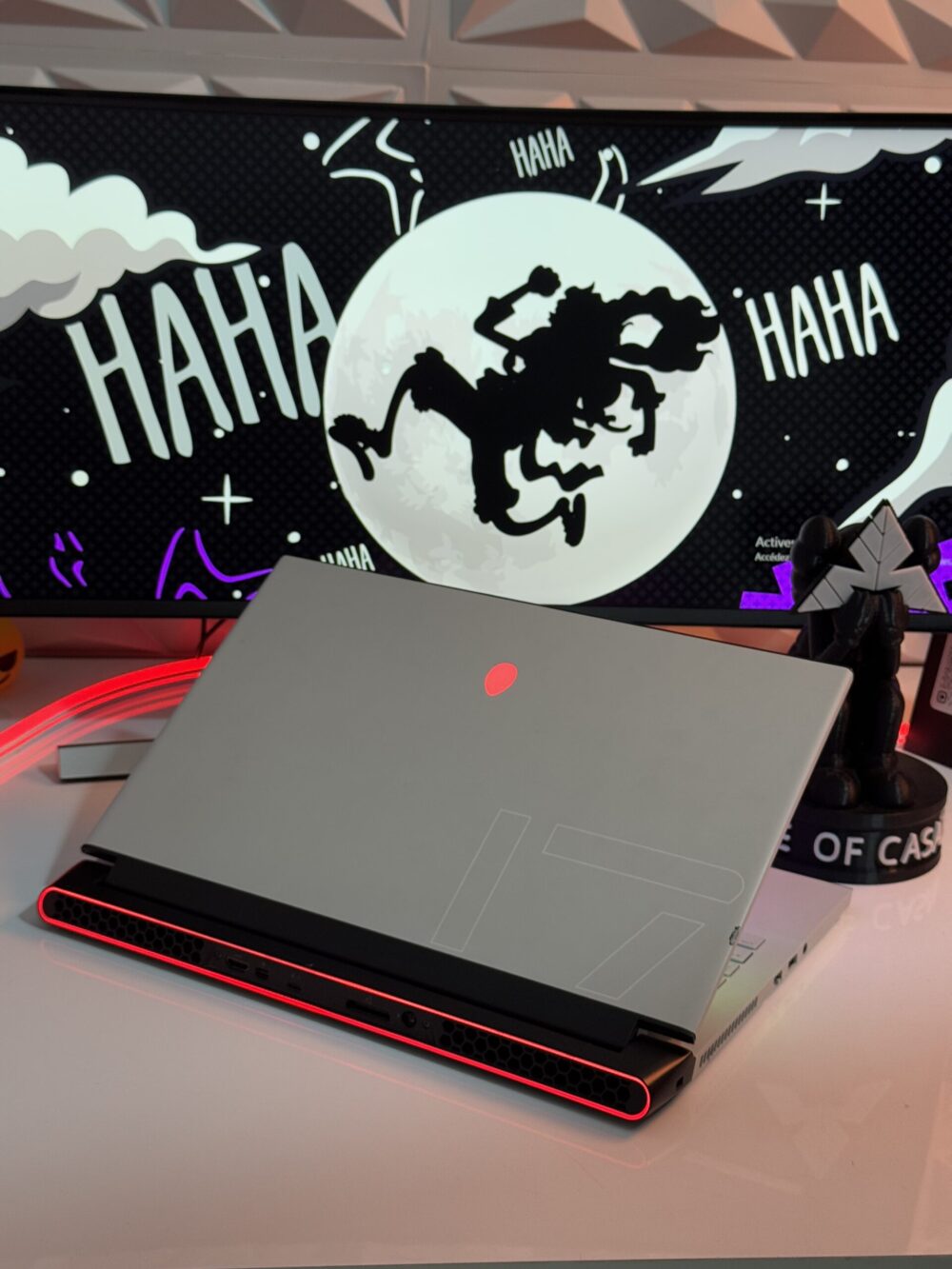 Alienware m17 R3 i9-10980HK – Image 2