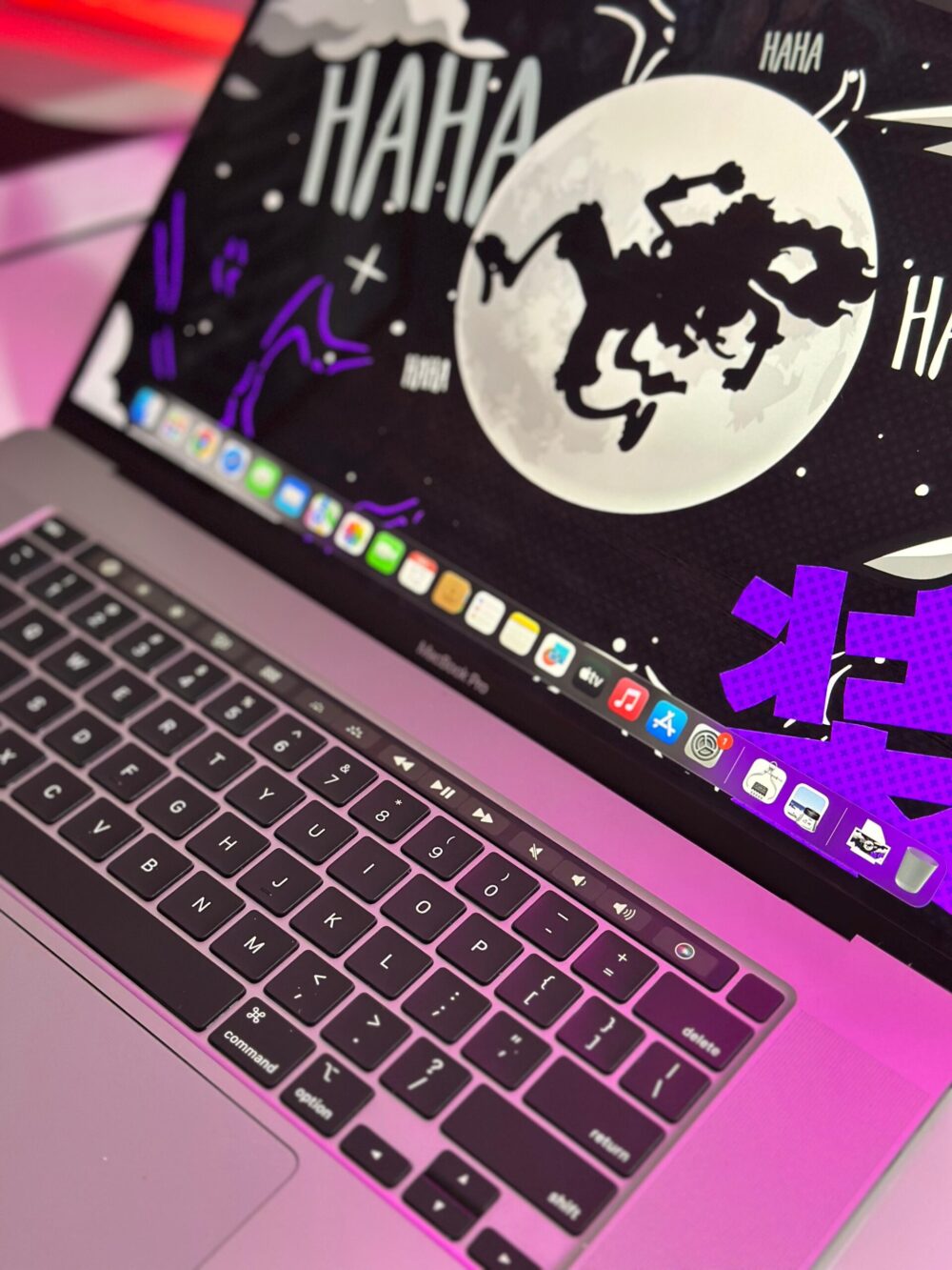 Macbook Pro 16inch 2019 i9 – Image 9