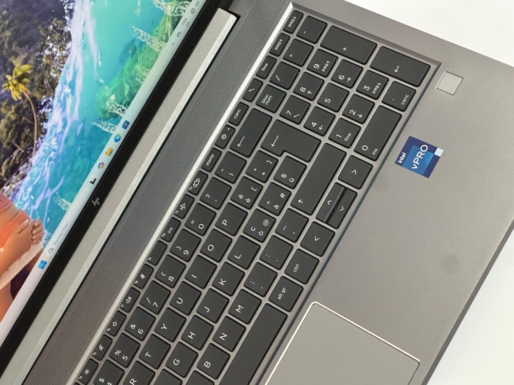 Zbook Workstation G10 i7 13GEN – Image 10