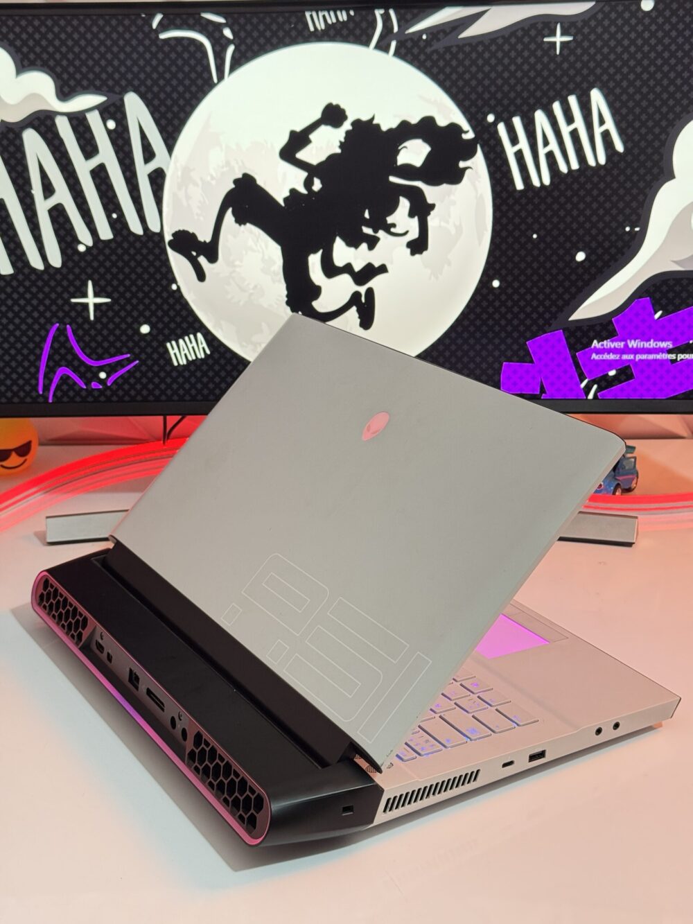 Alienware AREA R2
