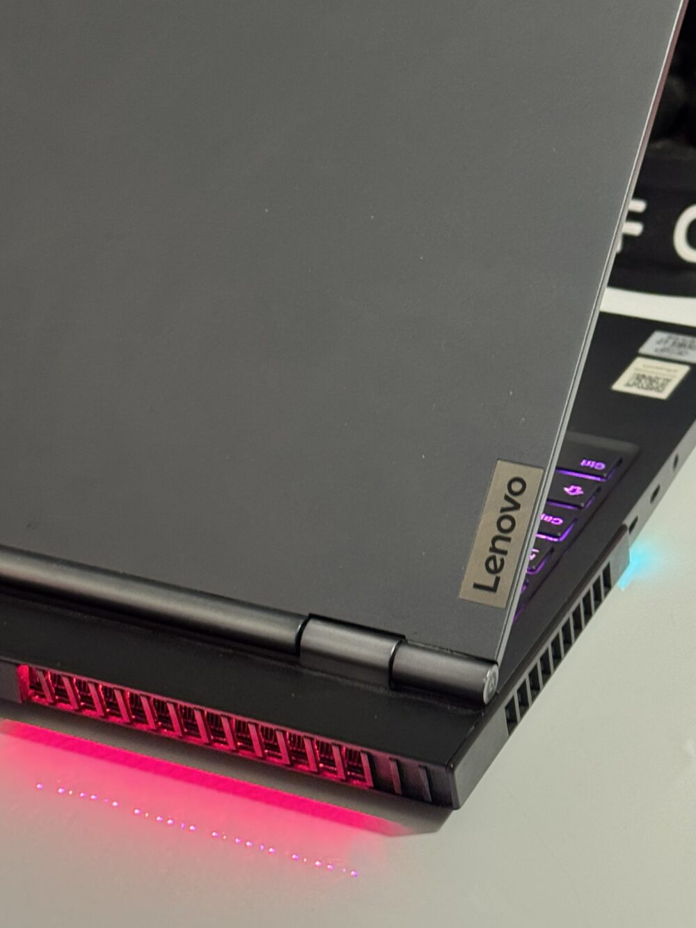 Legion 5 PRO RTX 2080 8GB intel i7-10750H 32GB RAM – Image 2