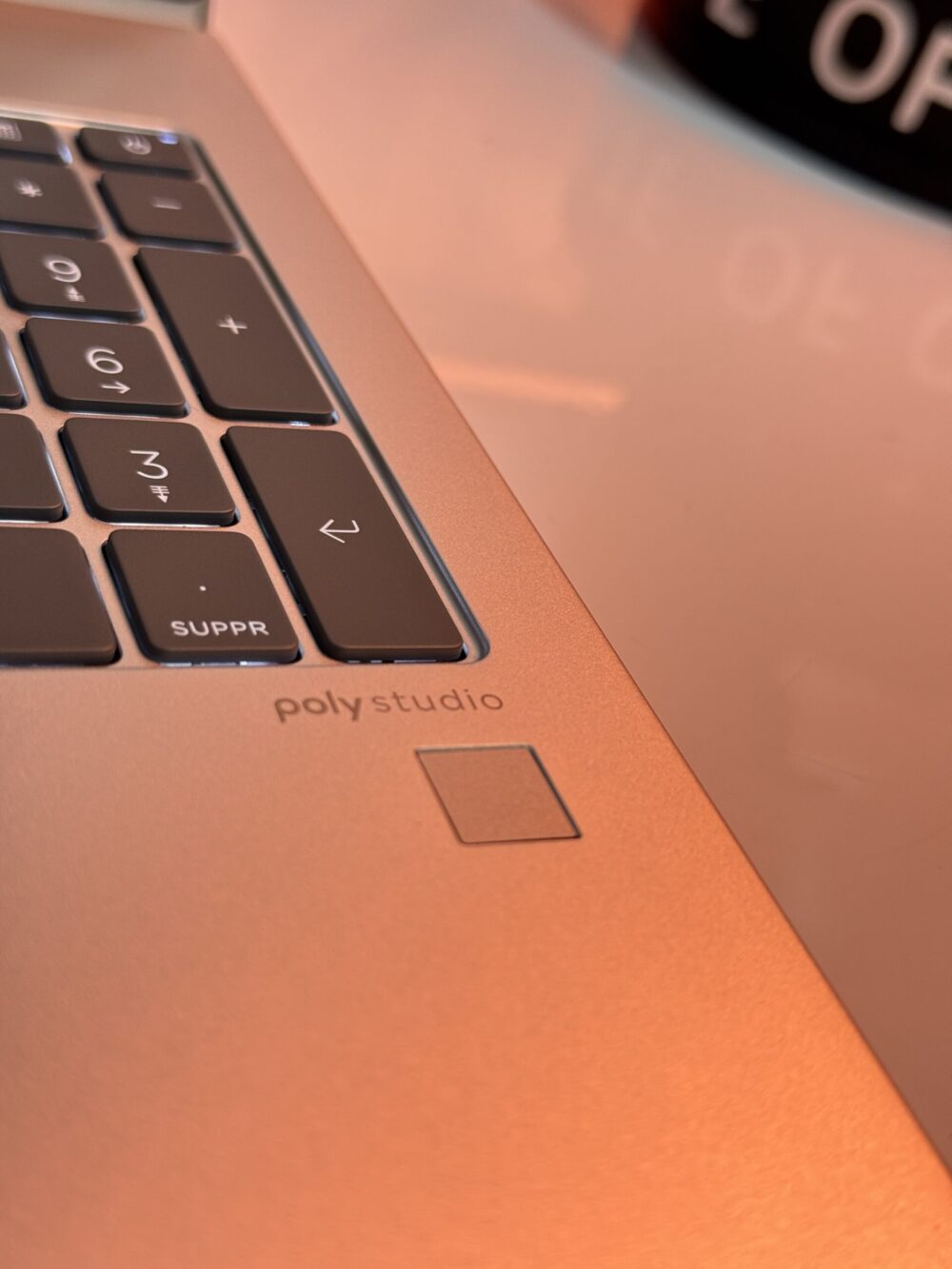 HP ELITEBOOK Ultra 5 135U (14CPUs) – Image 4