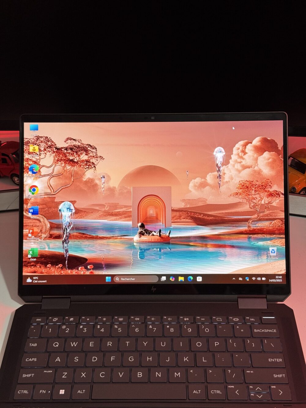 Spectre x360 Ultra 7 155H 32GB RAM – Image 2
