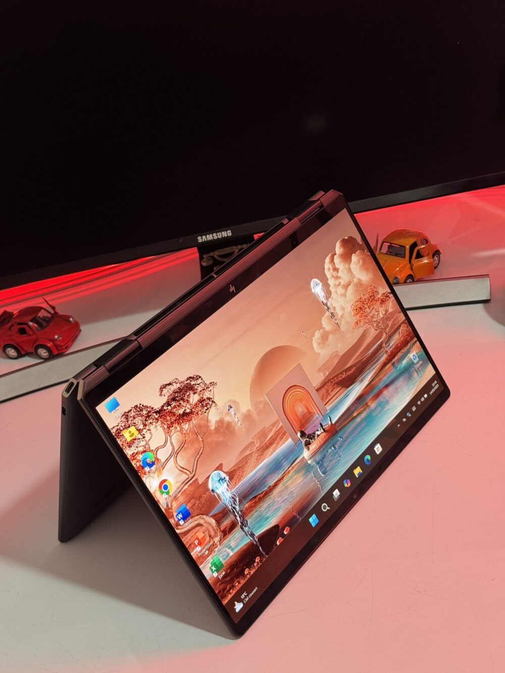 Spectre x360 Ultra 7 155H 32GB RAM