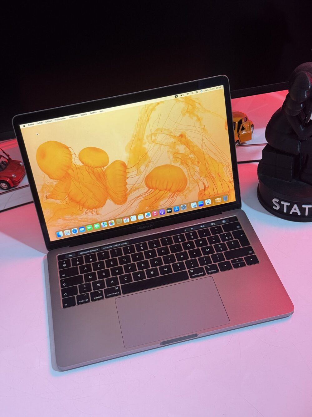 MACBOOK PRO 2019 13inch – Image 4
