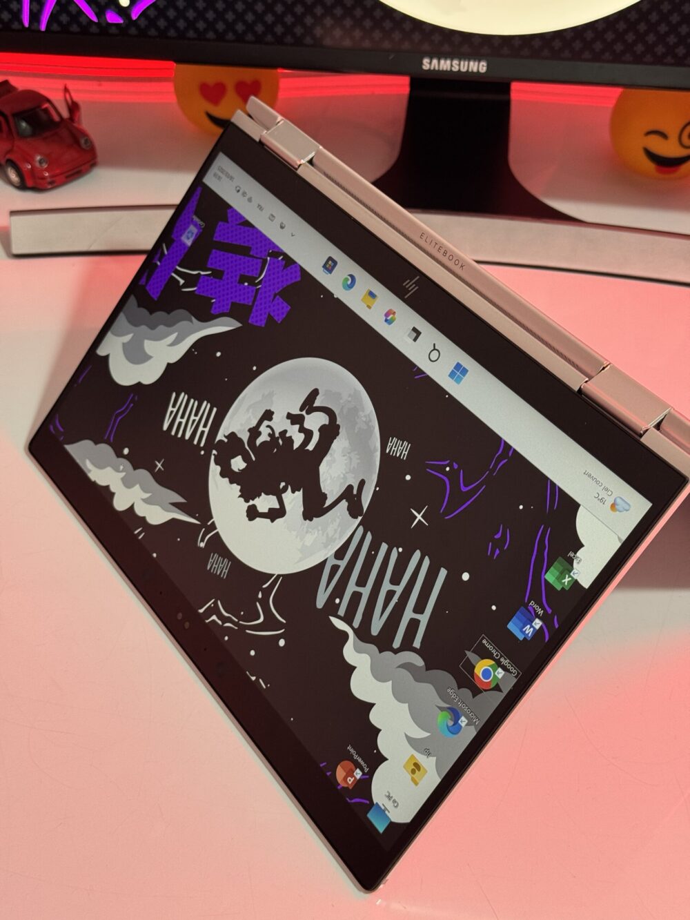 HP ELITBOOK 1040 – Image 2