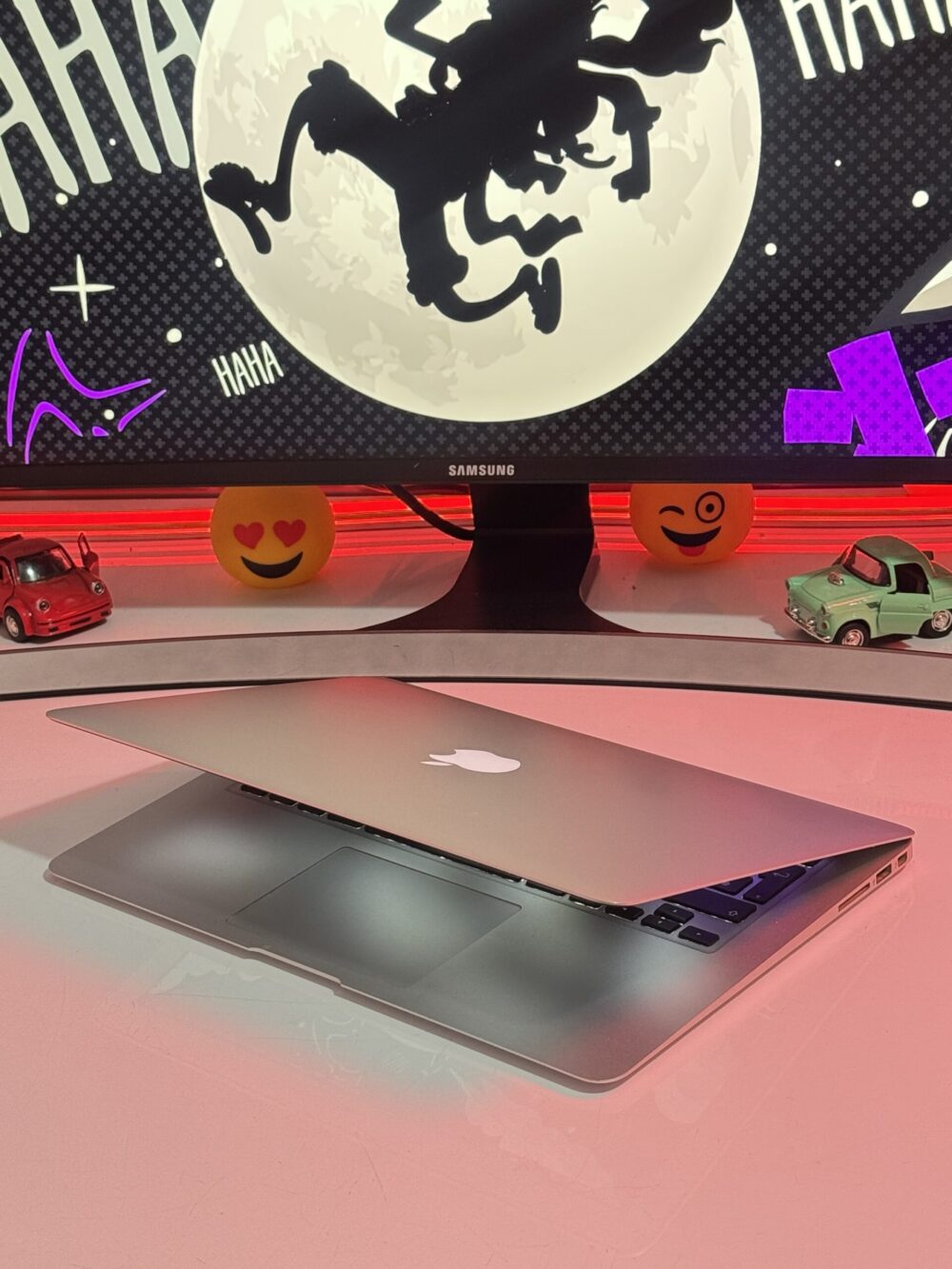 MACBOOK AIR 256GB SSD 8RAM
