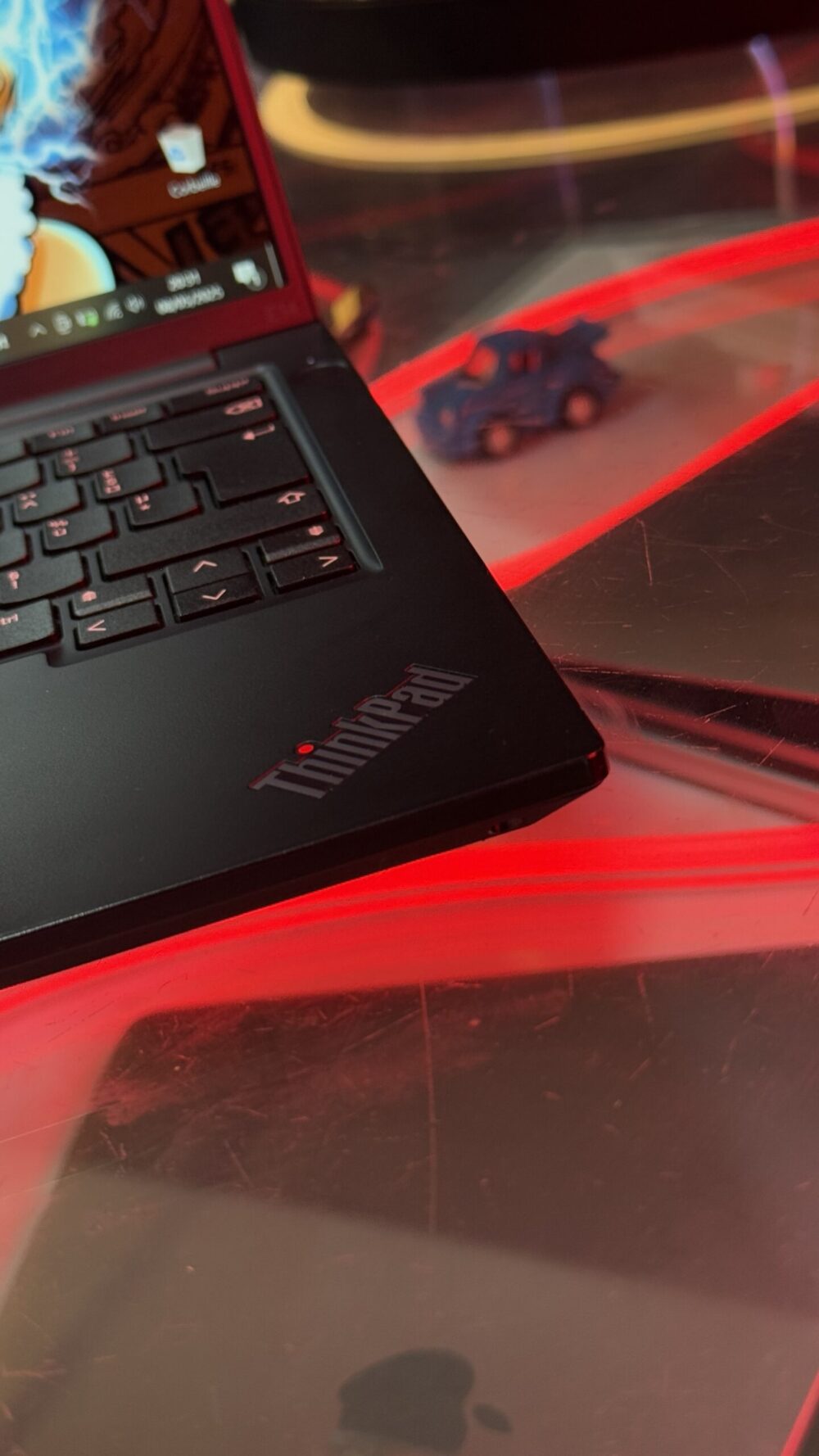 LENOVO 2024 E14 16RAM 512GB SSD – Image 4