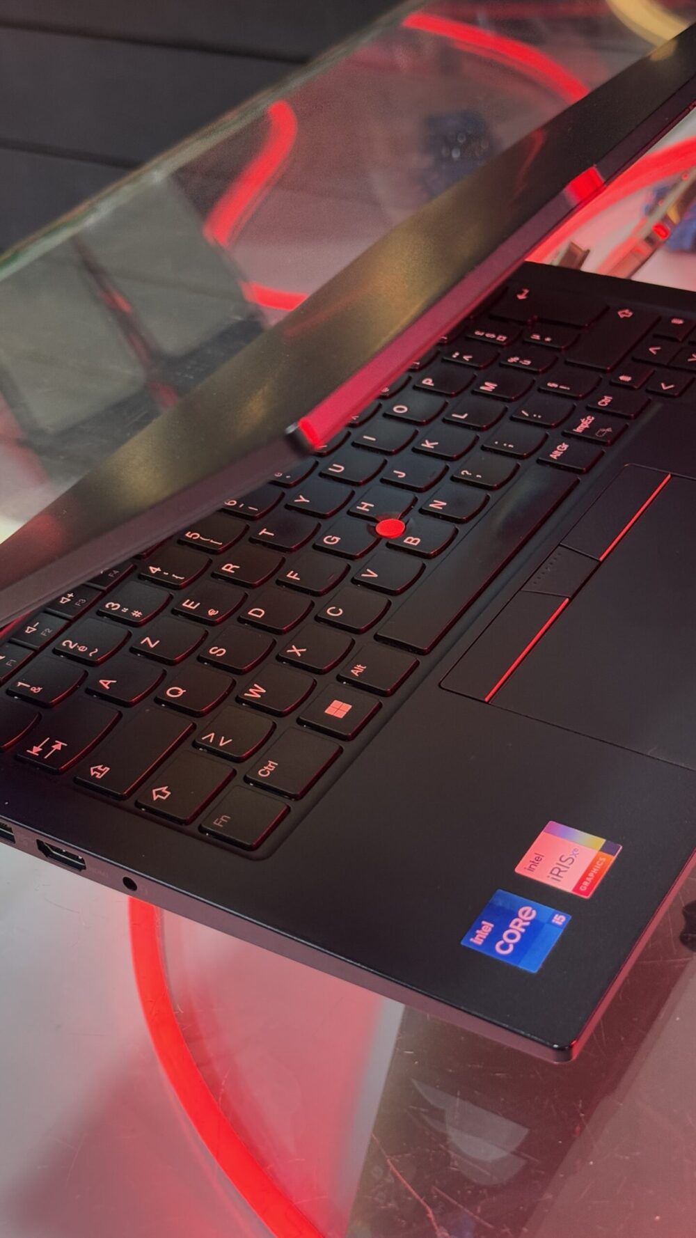 LENOVO 2024 E14 16RAM 512GB SSD – Image 5