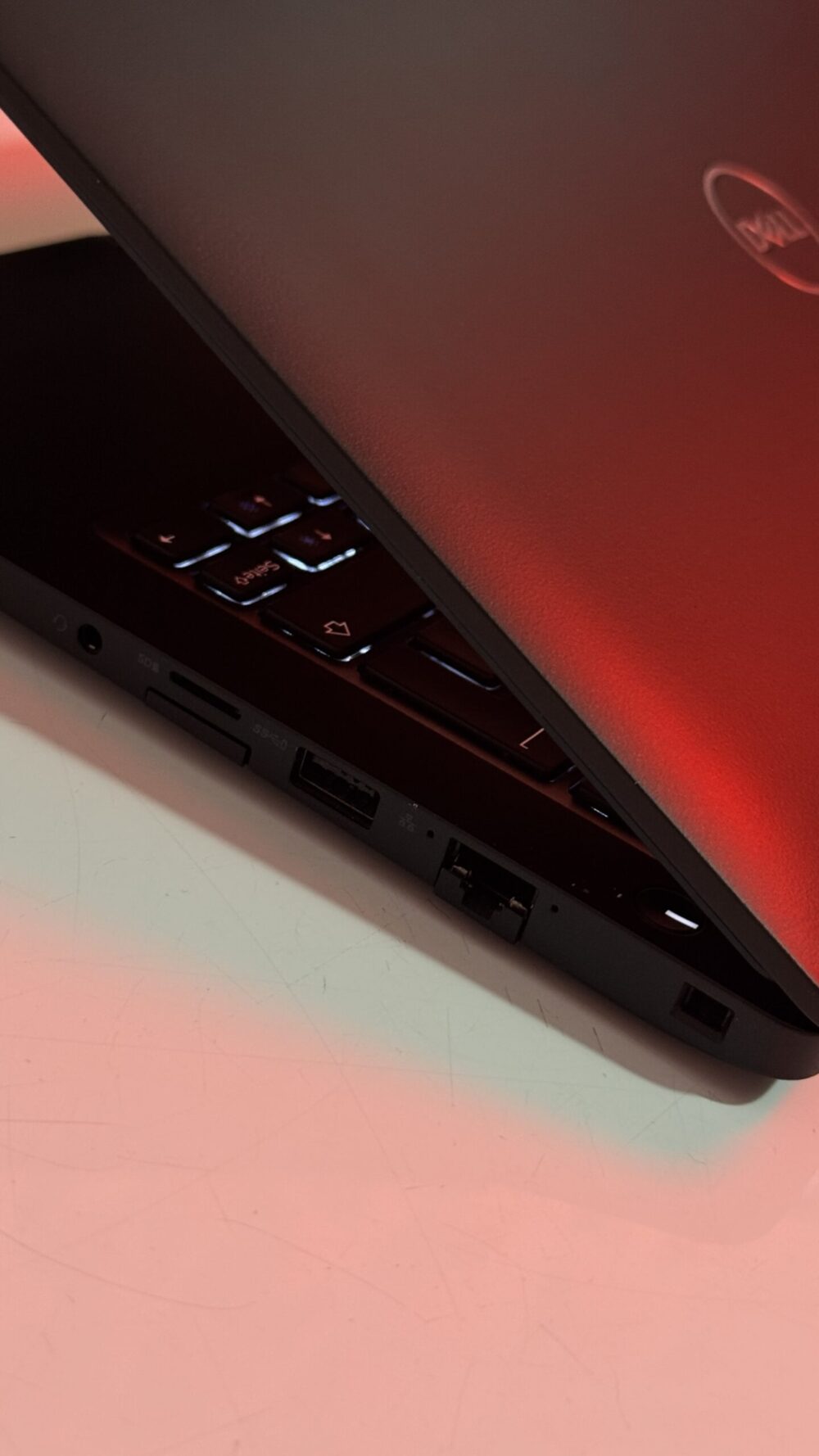 DELL Latitude 7390