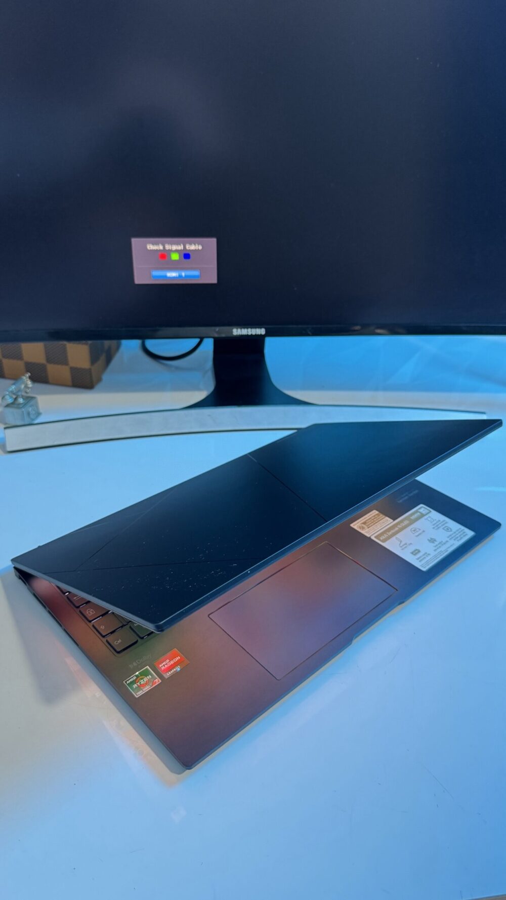 ZENBOOK Ryzen 7 7735U OLED 2K – Image 6