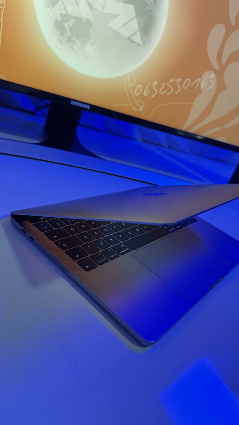 Macbook air 13POUCSE  RETINA – Image 2