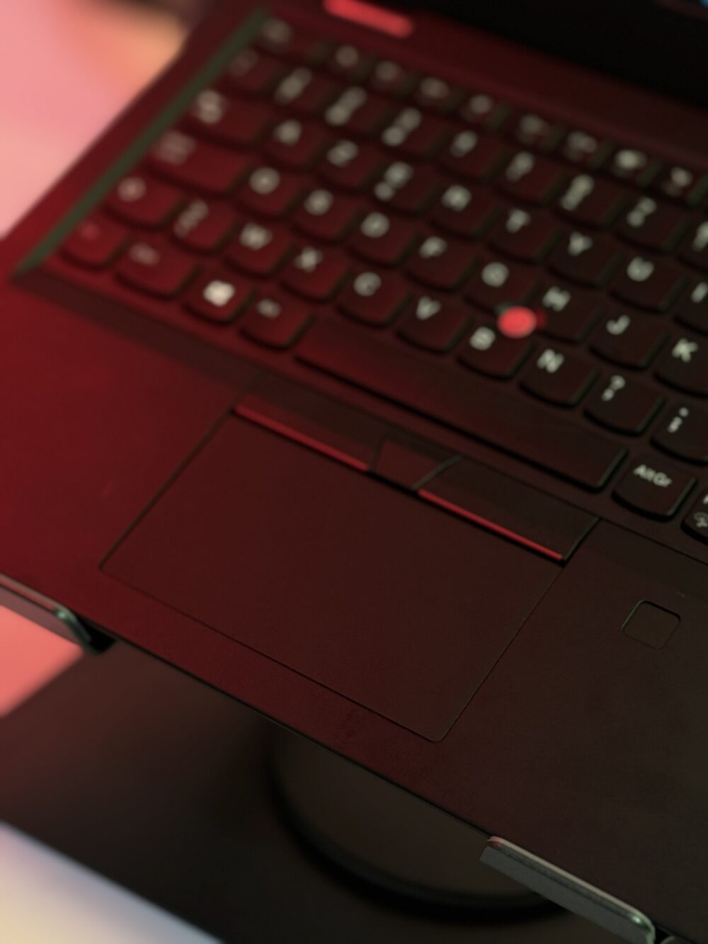 LENOVO i7-8565U  16RAM – Image 2