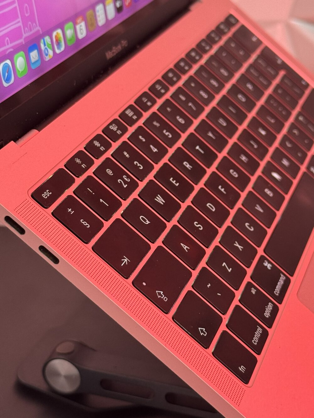 MACBOOK PRO 13Poucse 8RAM 256GB SSD – Image 2