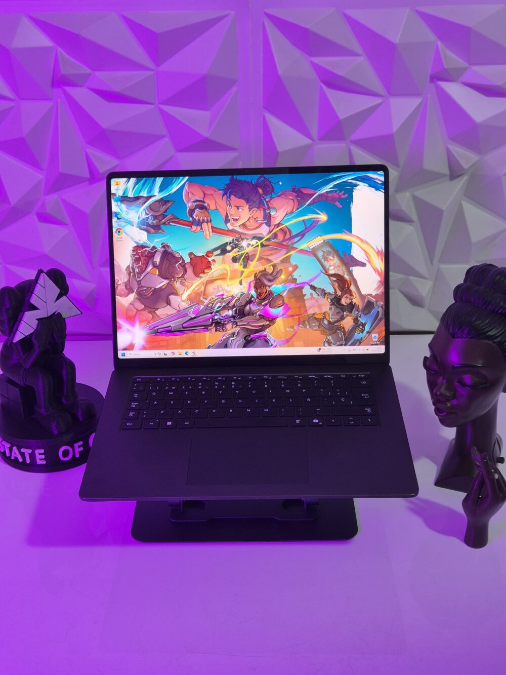 SURFACE i7 Snapdragon 1T SSD NVME 16RAM